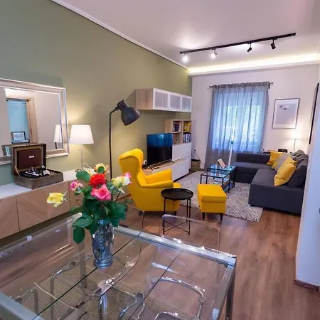 Downtown Luxury With Backyard Lejlighed *