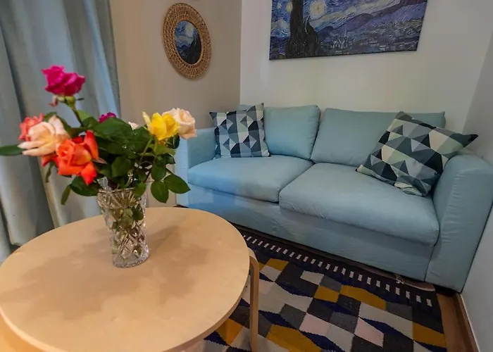 Downtown Luxury With Backyard Διαμέρισμα Βόλος